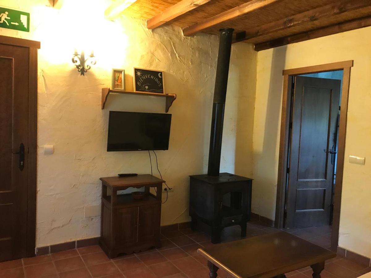 Casa Rural Cortijo La Ajedrea Силес Экстерьер фото
