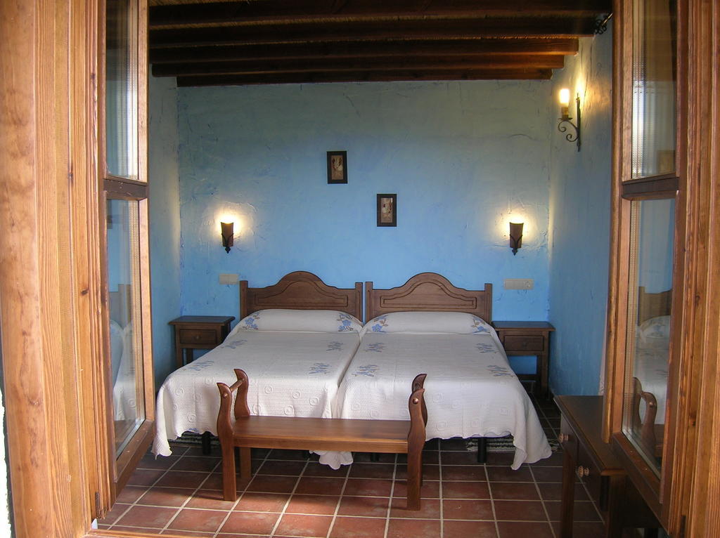 Casa Rural Cortijo La Ajedrea Силес Номер фото